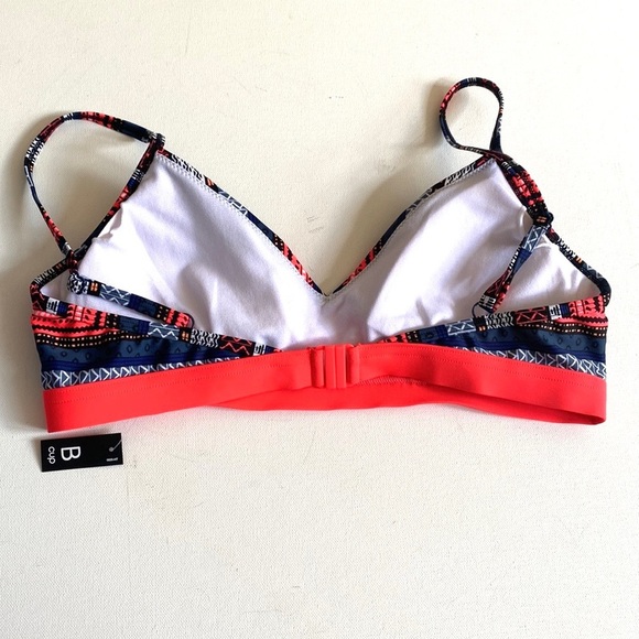 Protest bikini Top ONLY, NWT, Size XL - Picture 5 of 6